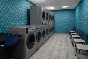 默特尔比奇SpringHill Suites by Marriott Myrtle Beach Oceanfront的相册照片
