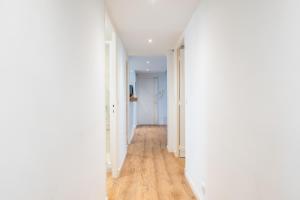 Fotografia z galérie ubytovania 3-Br Apartment Steps from Palais des Festivals v Cannes
