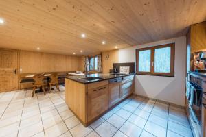 Kuchyňa alebo kuchynka v ubytovaní Ferienhaus Bergfrieden