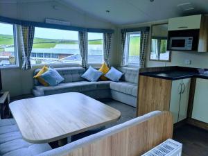 Gallery image of Large 4 person Couples and Family Caravan in Newquay Bay Resort in Newquay