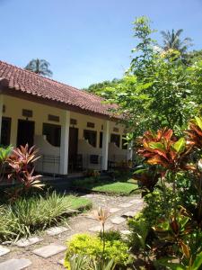 Dārzs pie naktsmītnes Indah Homestay and Cooking classes