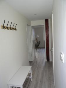 Fotografia z galérie ubytovania T3 neuf 55m2 4 personnes avec jardin au calme, ménage inclus, local vélo v destinácii Bagnères-de-Luchon
