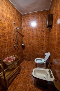A bathroom at Casa Lazzaro al centro di Siena Még 18 kép