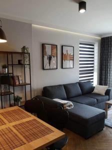 Fotografia z galérie ubytovania Apartament J Towers z widokiem na jezioro v destinácii Ełk