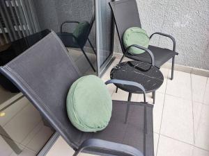 Posezení v ubytování ekocheras duplex suites balcony, drinking water, 24h check in