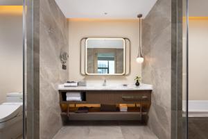 Bagno di Home2 Suites by Hilton Chongqing Yubei