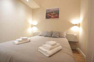 Postel nebo postele na pokoji v ubytování Etna Vibes Home