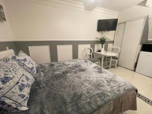 Zdjęcie z galerii obiektu Chambre de luxe 95 Grise w mieście Deuil-la-Barre