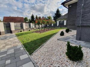 Fotografia z galérie ubytovania Solymos Apartmanház v destinácii Vámosatya