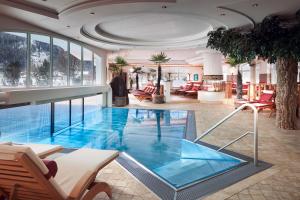 Piscina di Hotel Edenlehen o nelle vicinanze