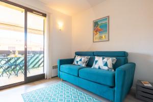 Posedenie v ubytovaní Studio pour 2 à 4 personnes sous les Pins climatisé