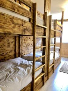 Posteľ alebo postele v izbe v ubytovaní Apartment Bourg St Maurice