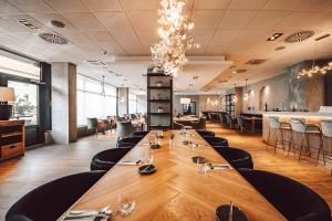 Restauracja lub miejsce do jedzenia w obiekcie Hotel Palcát