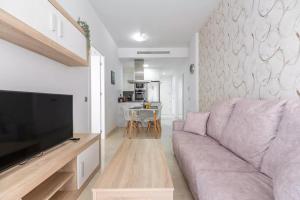 Fotografia z galérie ubytovania 082 Apartamento moderno con la piscina y WIFI gratis v destinácii Torrevieja