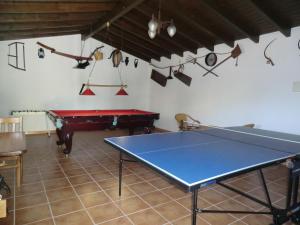 Stolní tenis v ubytování Monte dos Avós nebo okolí