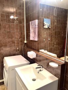 Fotografia z galérie ubytovania Appartement pour 4 personnes à 5min des plages de Villeneuve Loubet v destinácii Villeneuve-Loubet
