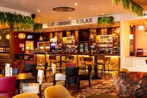 Lounge atau bar di Camping Pods Sand Le Mere