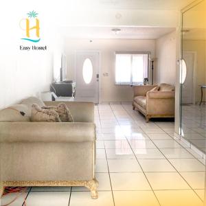 منطقة جلوس في Easy Hostel