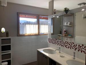 Zdjęcie z galerii obiektu Zen Villa - piscine, terrasse, calme & familial w mieście Metz-Tessy +11 zdjęć