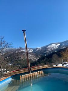 山景或在旅馆看到的山景