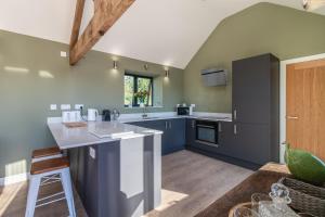 Ảnh trong thư viện ảnh của Green End Farm Cottages - The Sheep Shed ở Whitby +20 ảnh