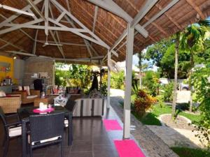 Κήπος έξω από το VILLA BIKINICKY