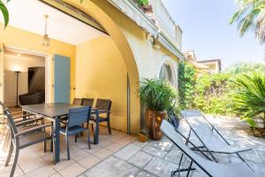 Fotografia z galérie ubytovania Maison 115m² proche de la plage v destinácii Fréjus + 21 fotografií