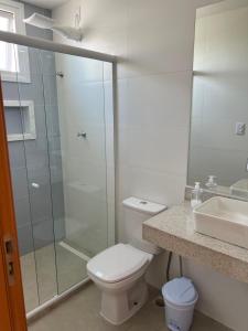 Koupelna v ubytování Vilas do Jacuípe house + 16 fotografií