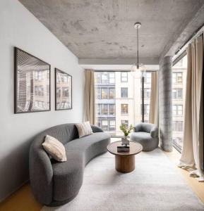 Seating area sa Stunning Penthouse in Chelsea