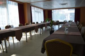 The business area and/or conference room at Quars Garden Hotel