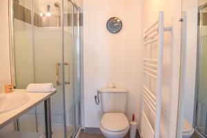 Kúpeľňa v ubytovaní Bail mobilité - Studio cosy avec terrasse et vue