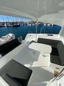 Zdjęcie z galerii obiektu Catamaran White Beach w mieście Playa Blanca