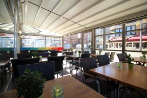 Restaurace v ubytování Hotel La Terrasse