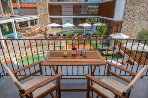 Balkón nebo terasa v ubytování Dandelion Suites