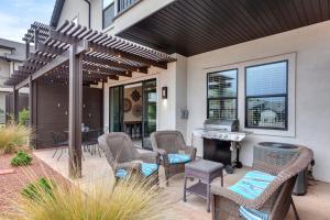 Gallery image of Ocotillo Springs 26 Endless Summer Pool Side Retreat in Santa Clara