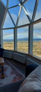 Gambar di galeri bagi Dome with Stunning Glacier & Mountain Views di Puerto Natales