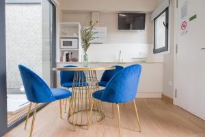 A kitchen or kitchenette at Alto da Pousa