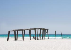 Uma praia perto do apartamento