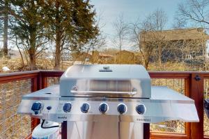 Fotografie z fotogalerie ubytování Dock Holiday v destinaci Dandridge