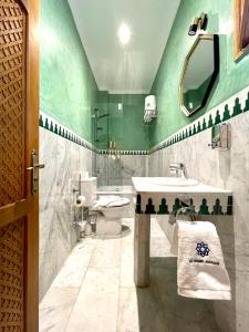 Koupelna v ubytování Le Grand Alcazar - Riad