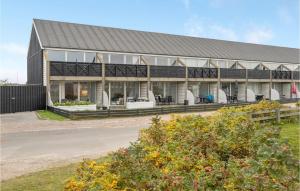 Bygningen som lejligheden ligger i + 9 billeder