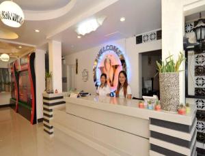 Win Hotel Phayao tesisinde lobi veya resepsiyon alanı