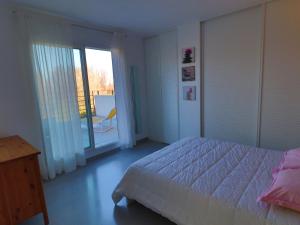 Fotografia z galérie ubytovania Villa climatisée indépendante avec jardin et WIFI, proche plage et commerces à Sète, quartier Villeroy - FR-1-472-176 v destinácii Sète