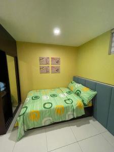 Voodi või voodid majutusasutuse Luxurious Family Room Pico de Loro toas