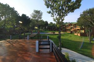Zahrada ubytování Mountain Resort Koh Lipe