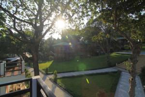 Zahrada ubytování Mountain Resort Koh Lipe