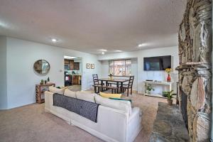 Gallery image of Running Springs Home with Skiing Less Than 6 Mi Away! in Running Springs