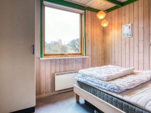 Postel nebo postele na pokoji v ubytování Holiday home Hjørring VIII