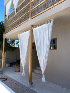 Un balcón o terraza en The Mantarraya Outpost