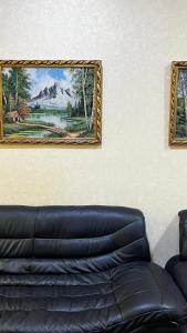 Posezení v ubytování Hayot Hostel